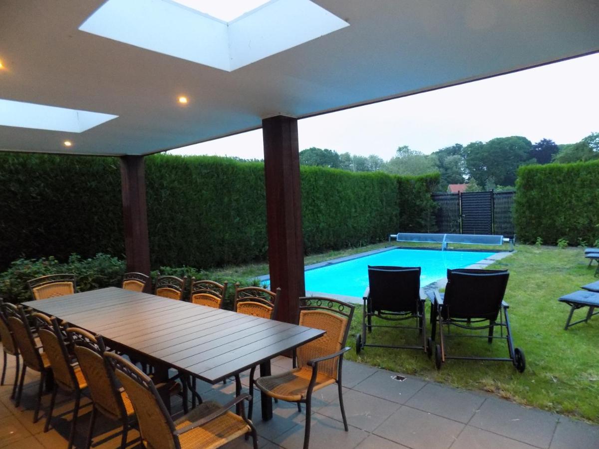 Villa Maas&Kempen Maaseik Bagian luar foto