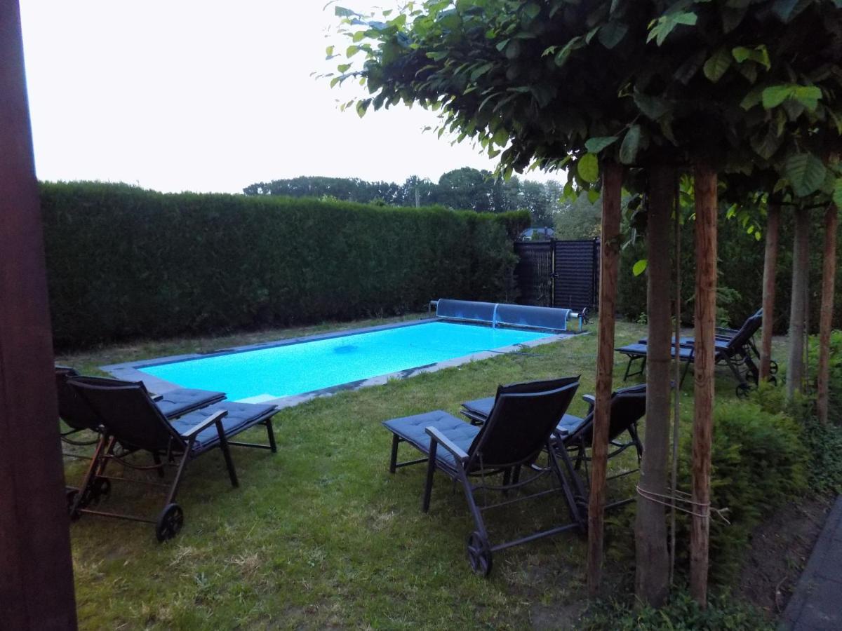Villa Maas&Kempen Maaseik Bagian luar foto