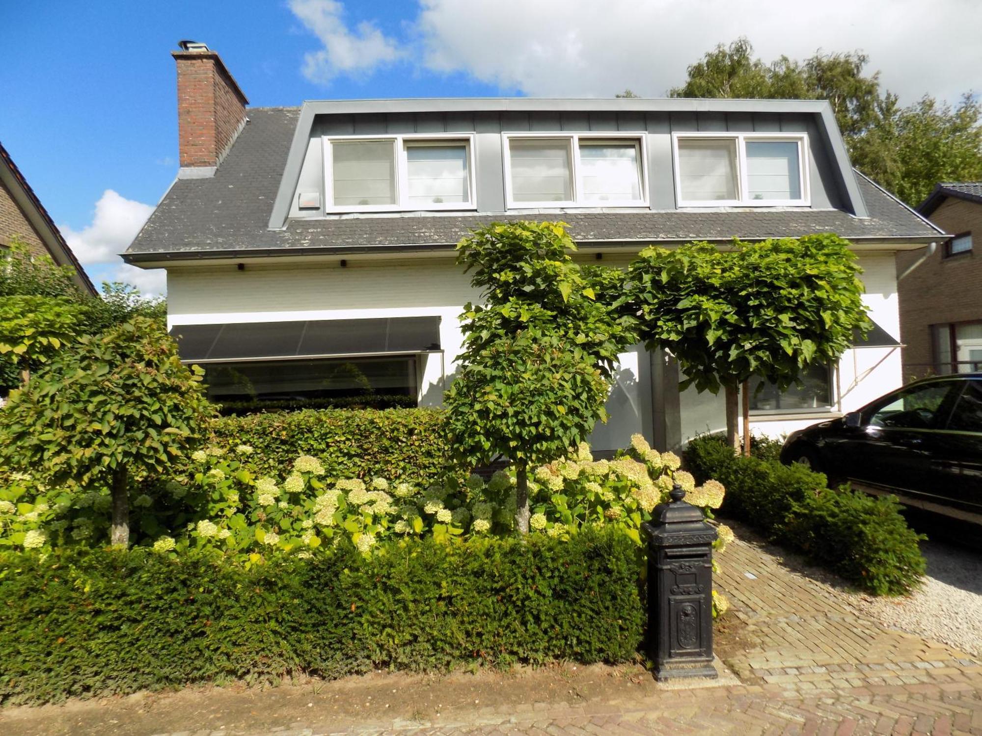 Villa Maas&Kempen Maaseik Bagian luar foto